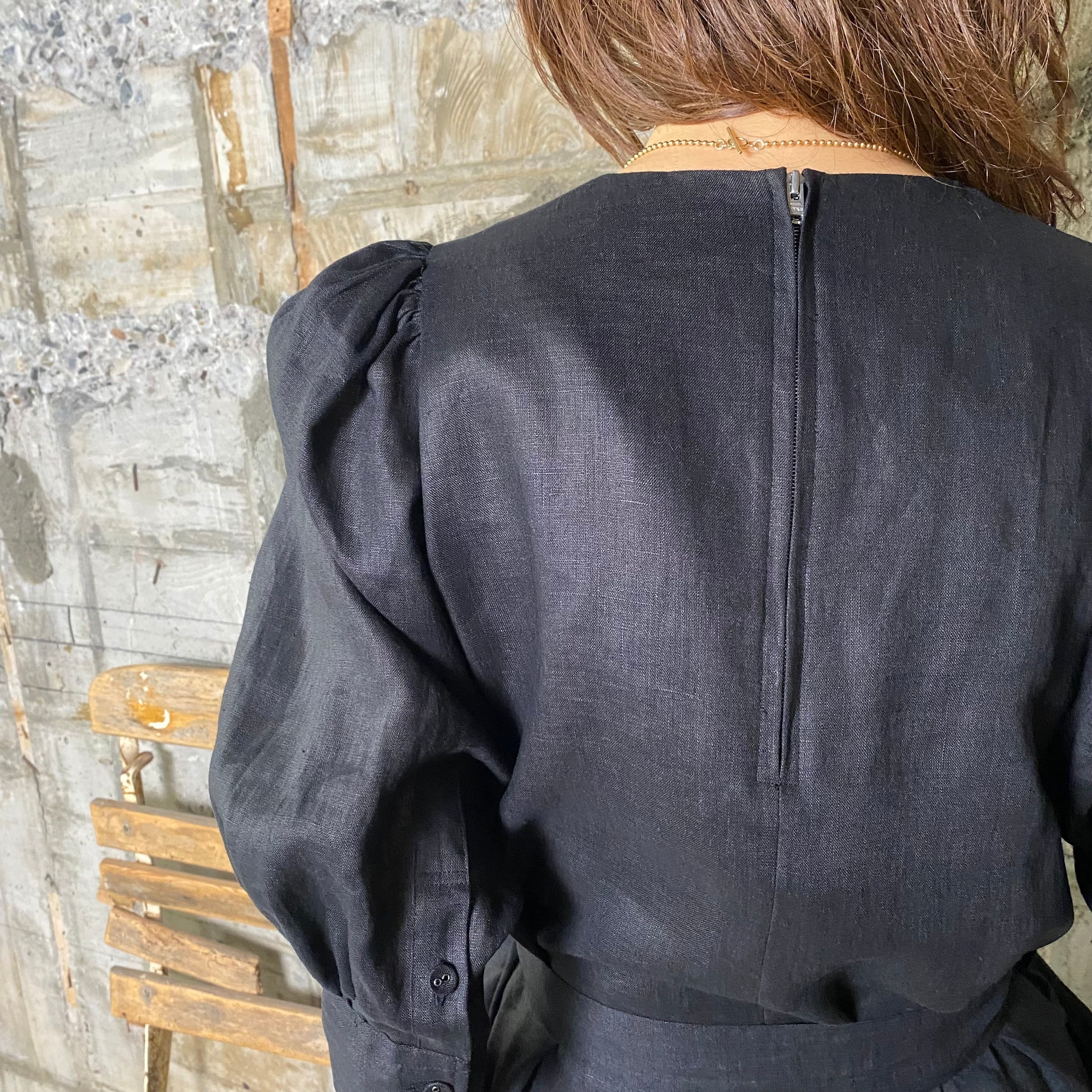 HYKE【ハイク】LINEN BALLOON SLEEVE MAXI DRESS (16165 / BLACK ). | glamour online powered by BASE