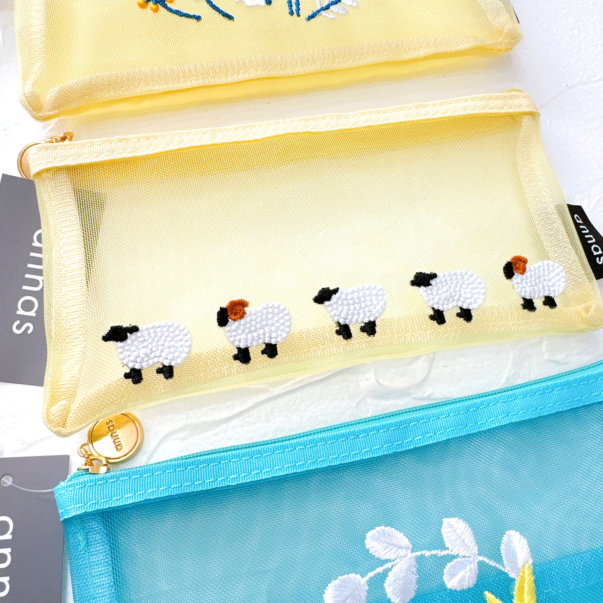 annas刺繍文具】刺繍メッシュペンポーチ｜ヒツジ | Net store アンナと