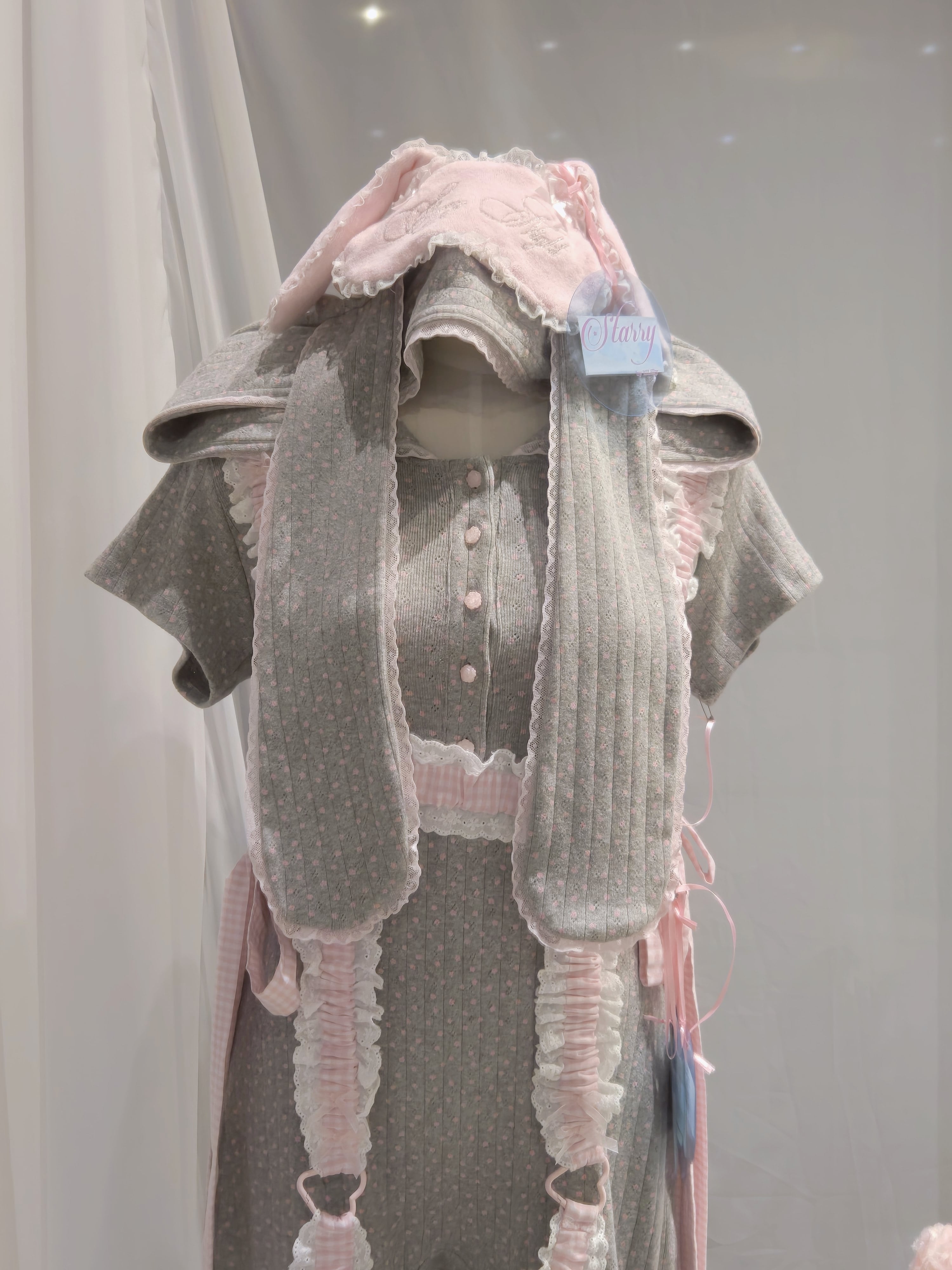 One-piece | lilLilly official webstore