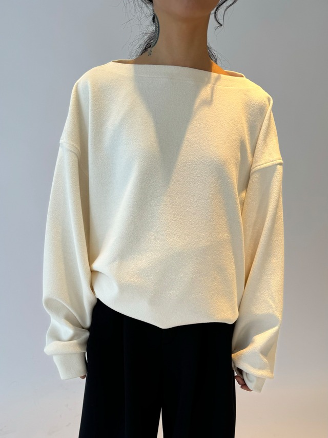 BOAT NECK PULL OVER (white)