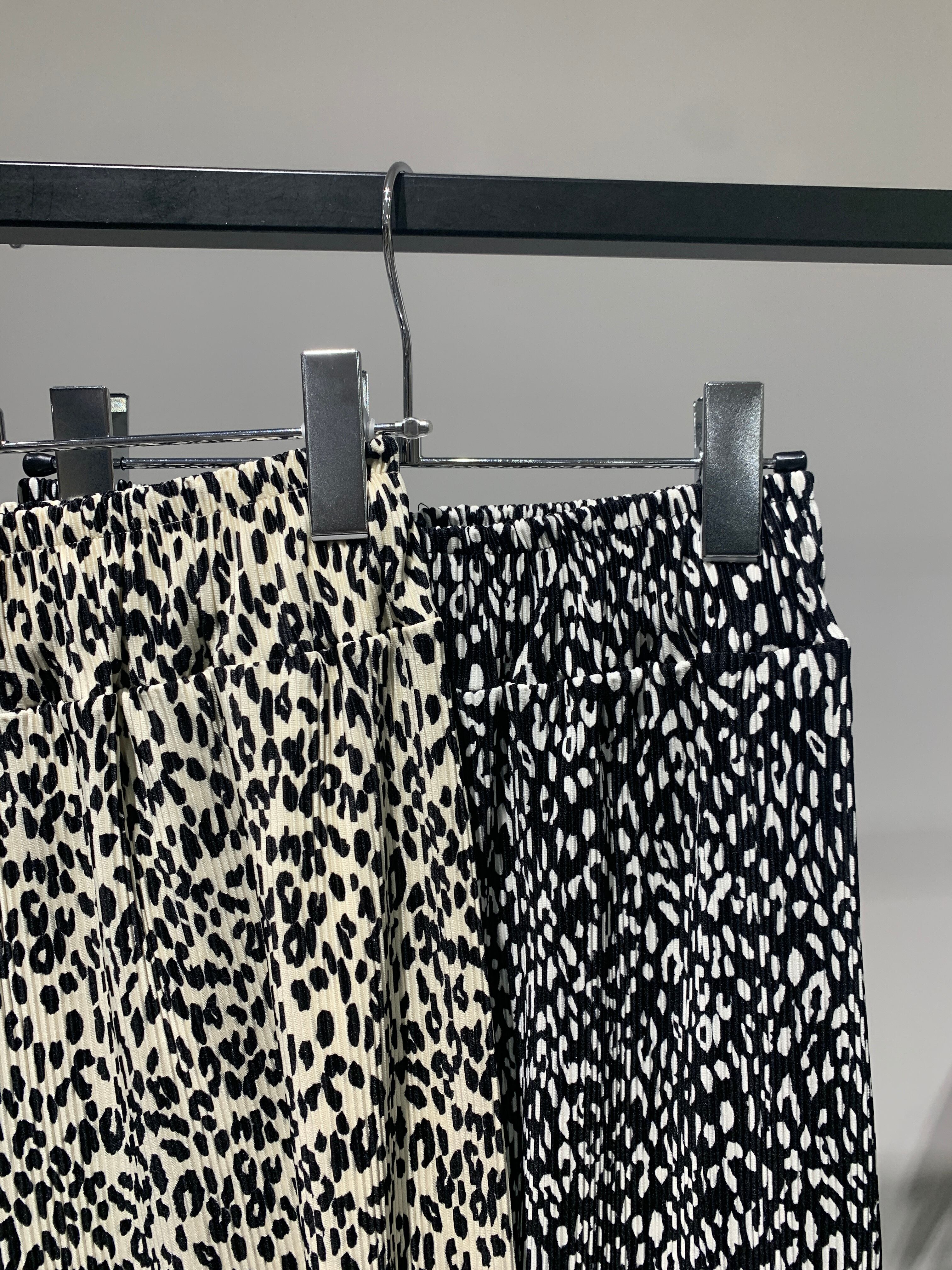 simple leopard terotero pants