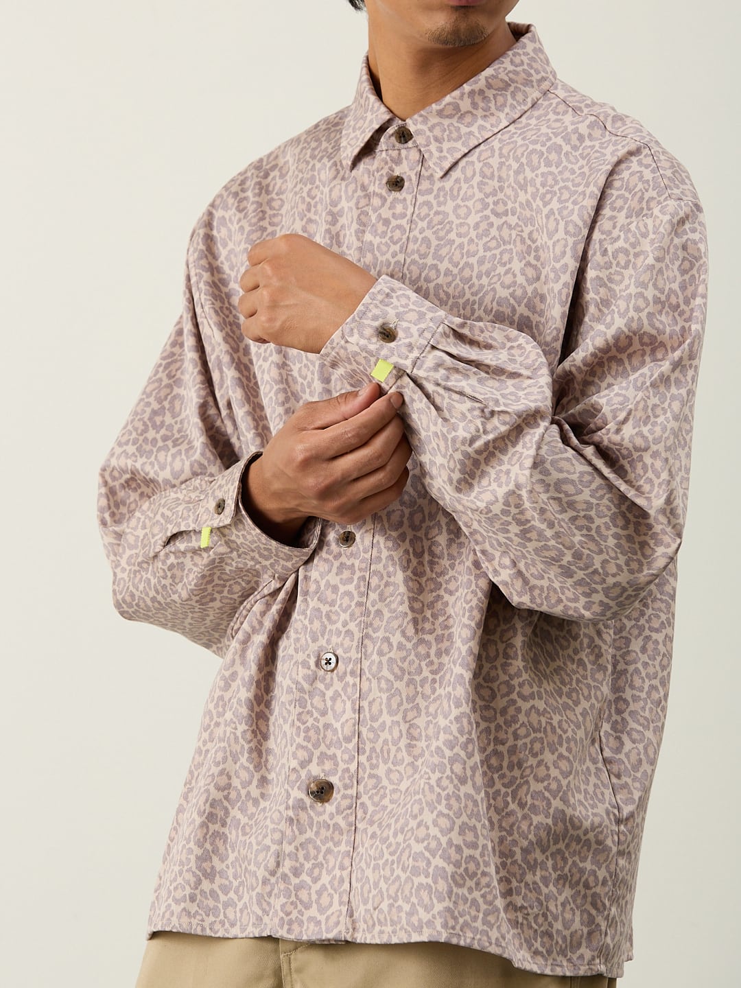LEOPARD PLEAT SHIRT 【新色入荷】 | ILL ONE EIGHTY Degrees ONLINE