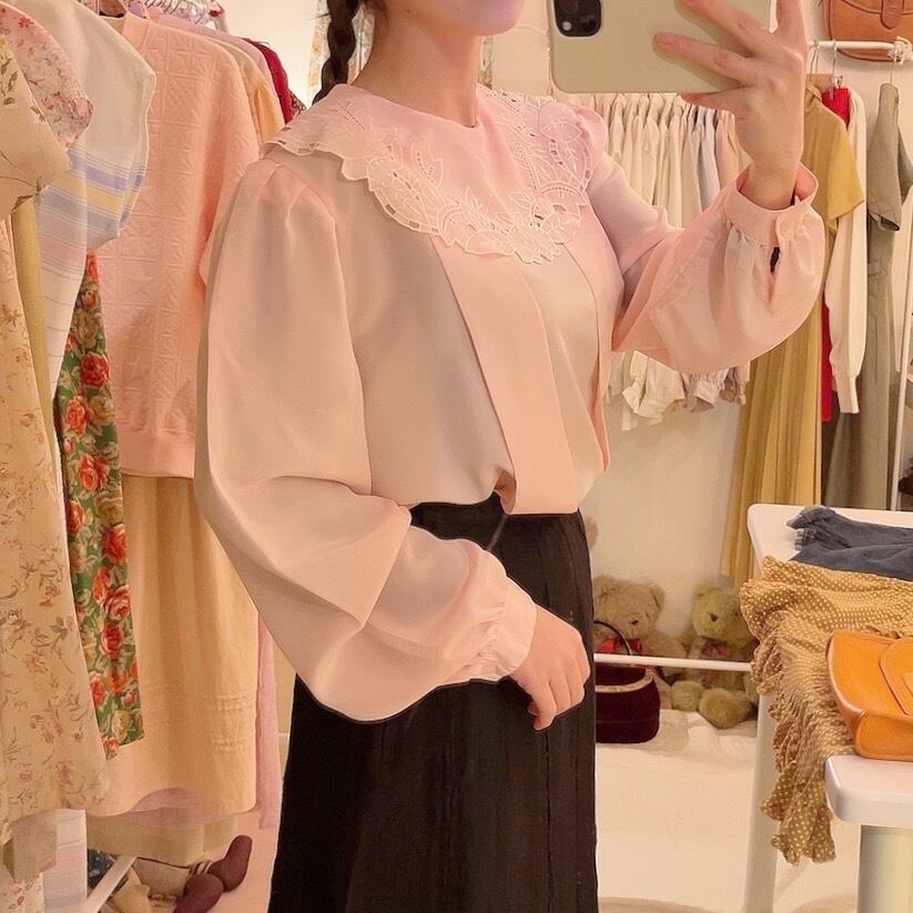 flower arch collar pink blouse