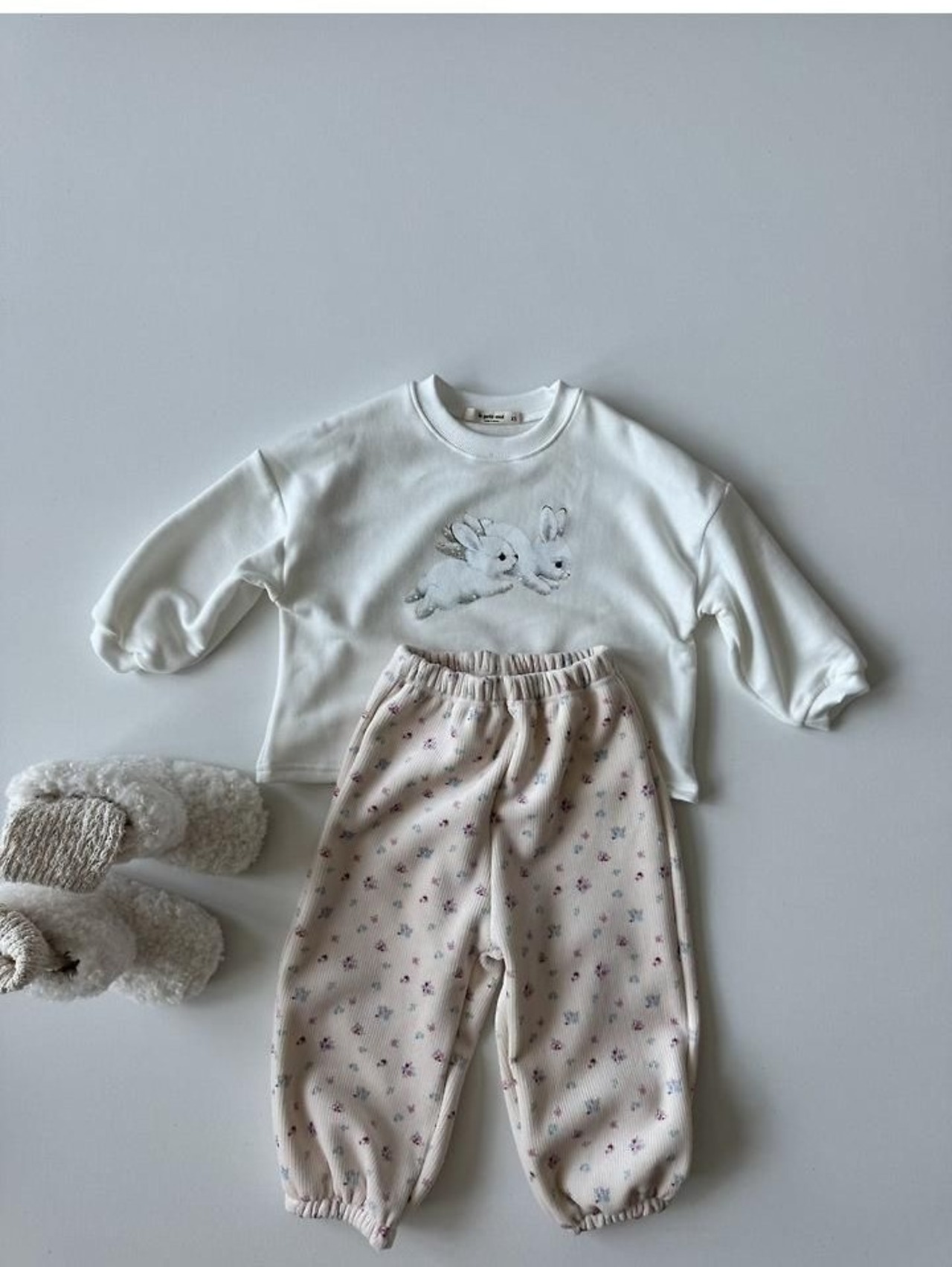 ルプティモ / le petit mo / うさぎオーバーTシャツ / 韓国子供服 / キッズ / 26winter〖取寄〗*XS~XL*