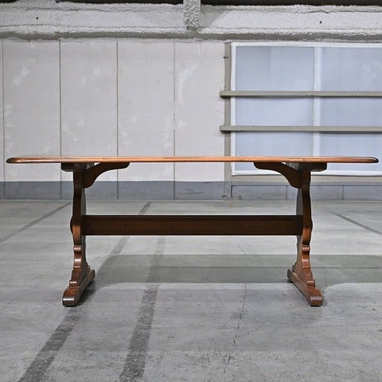 イギリス製 アーコール社 センターテーブル コーヒー エルム材 アンティーク調 木製 リビング ダイニング 机 オールドコロニアル 英国【 中古家具/中古インテリア/USED家具ユーズド家具/リサイクル】