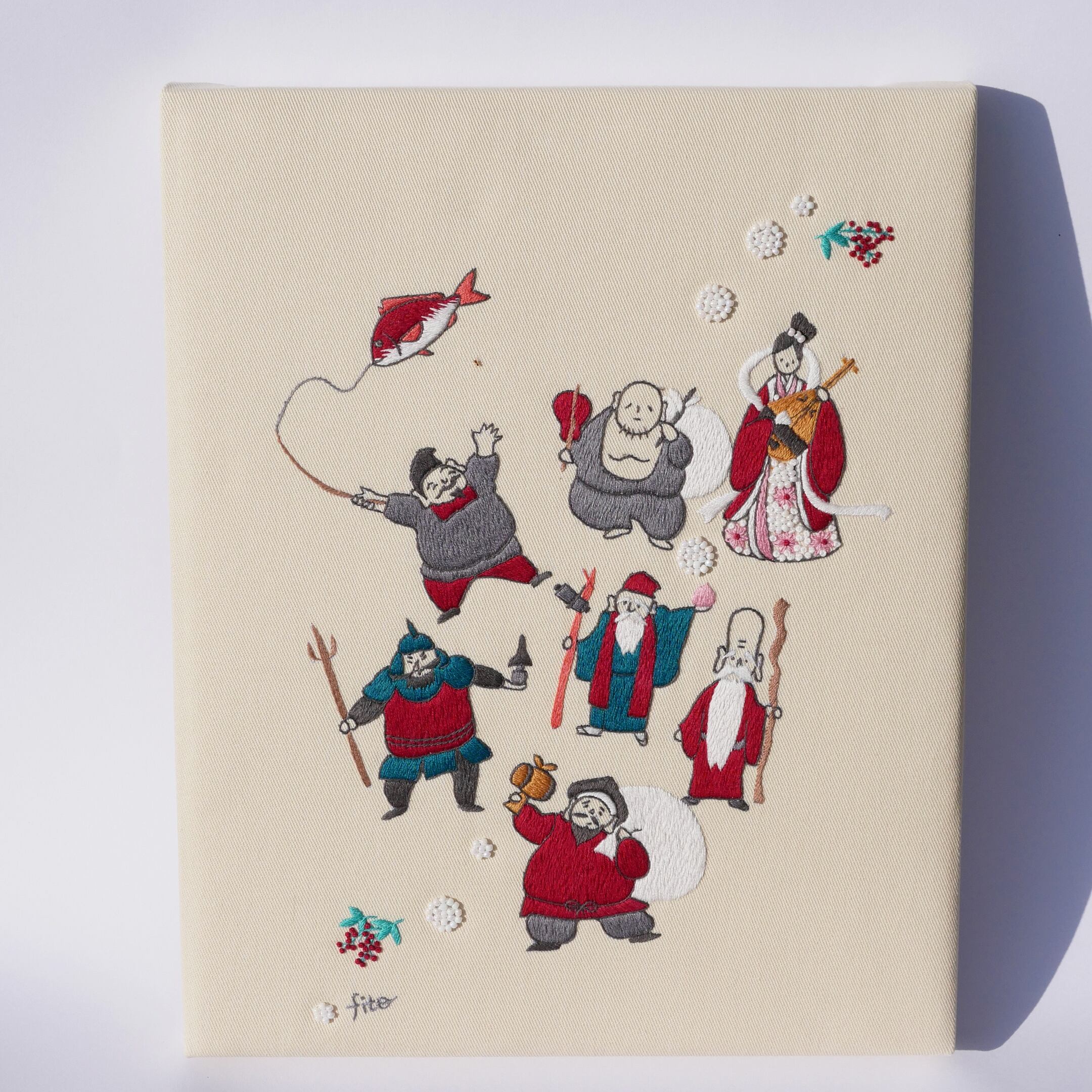 七福神 刺繍　飾り ファブリックパネル「七福神の行進 シリアルNo.1」刺繍パネル 手刺繍