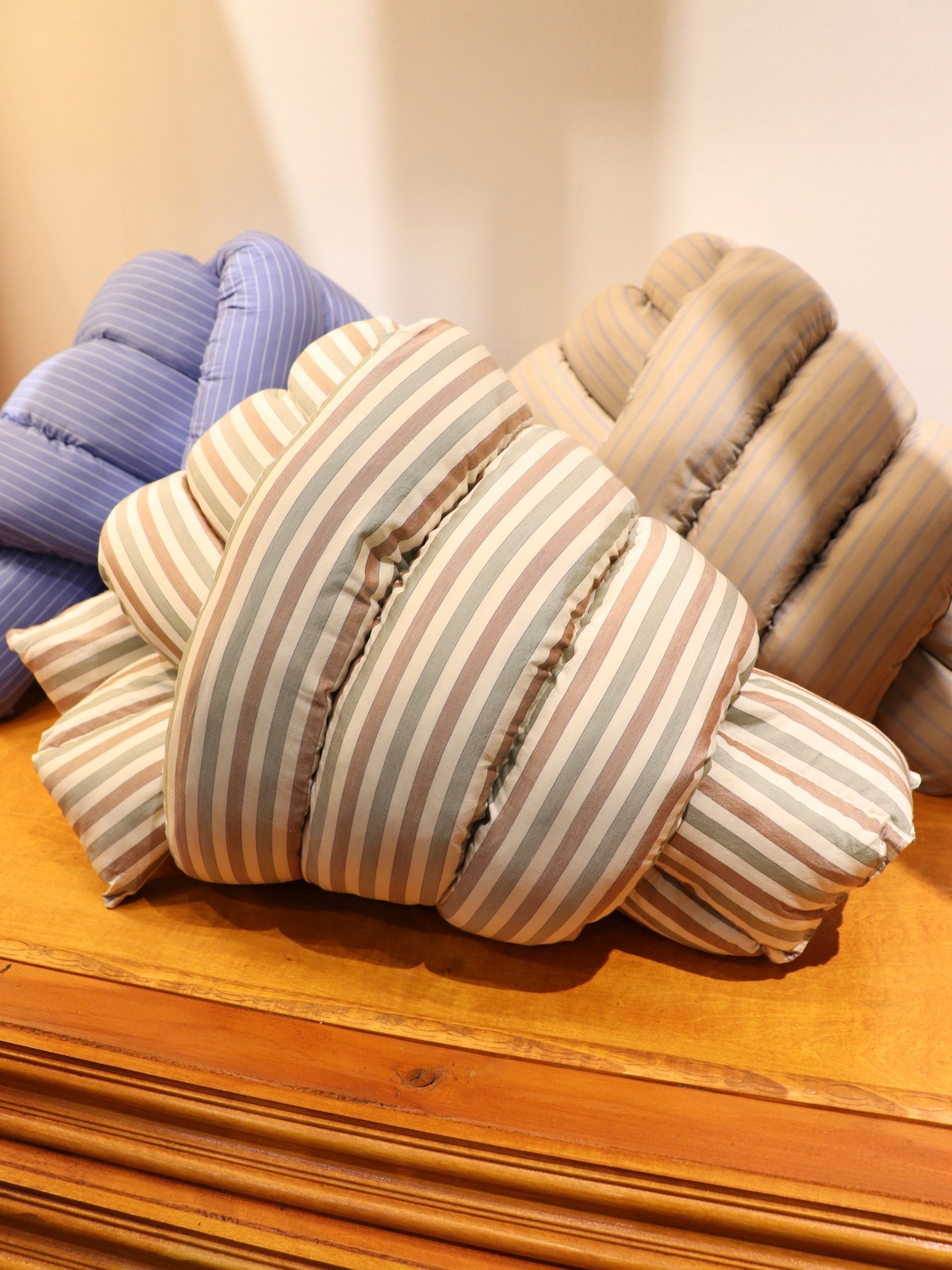 STUDIO しから THE BLUE BOY / Musubi Cushion