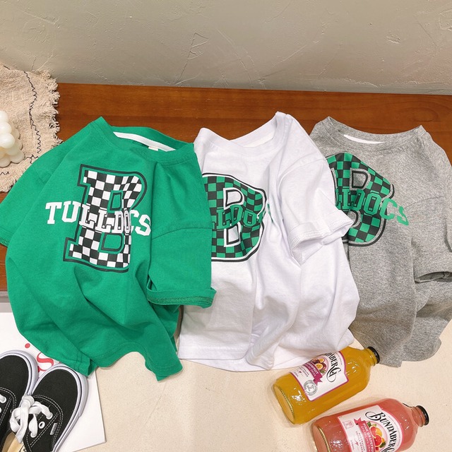 100 140 Bロゴ グリーンtシャツ 韓国子供服 カッコいいデザイン 子供服のjolie8