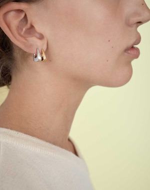 MARIA BLACK マリア・ブラック/ Tote Huggie Piereced Earring - Silver / ピアス