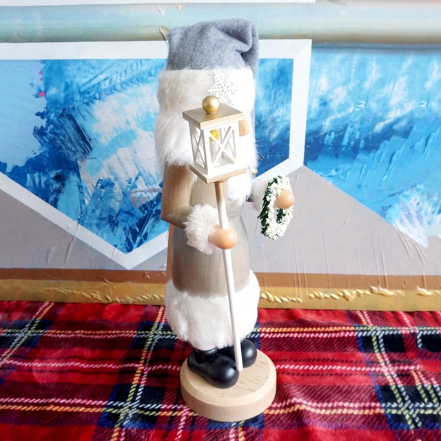 くるみ割り人形 リースを持つサンタ