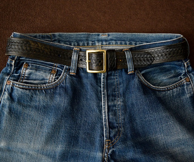 AKER 1.5" BASKET WEAVE BELT 36