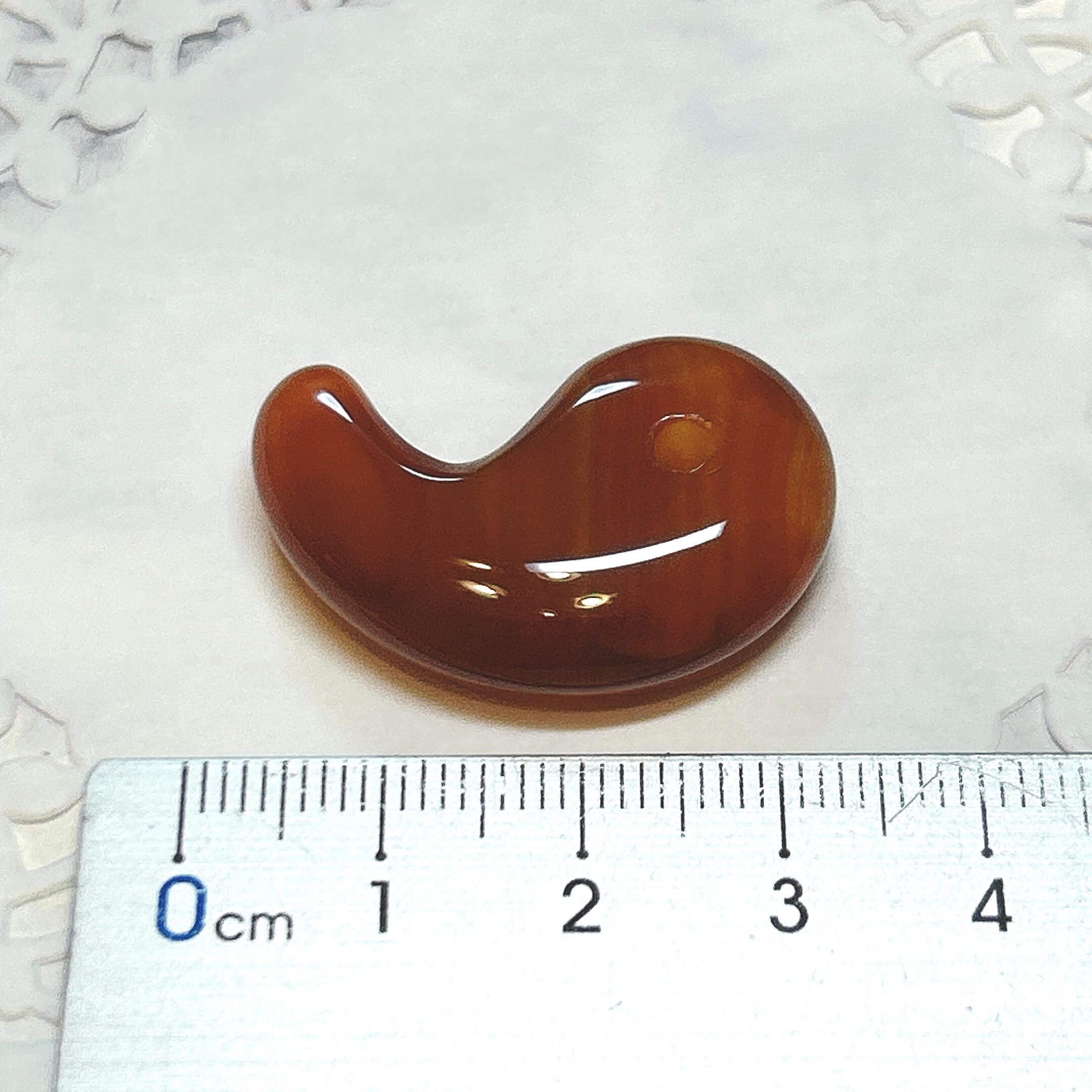 E17320】カーネリアン 赤メノウ 勾玉 Carnelian Magatama | クリスタル