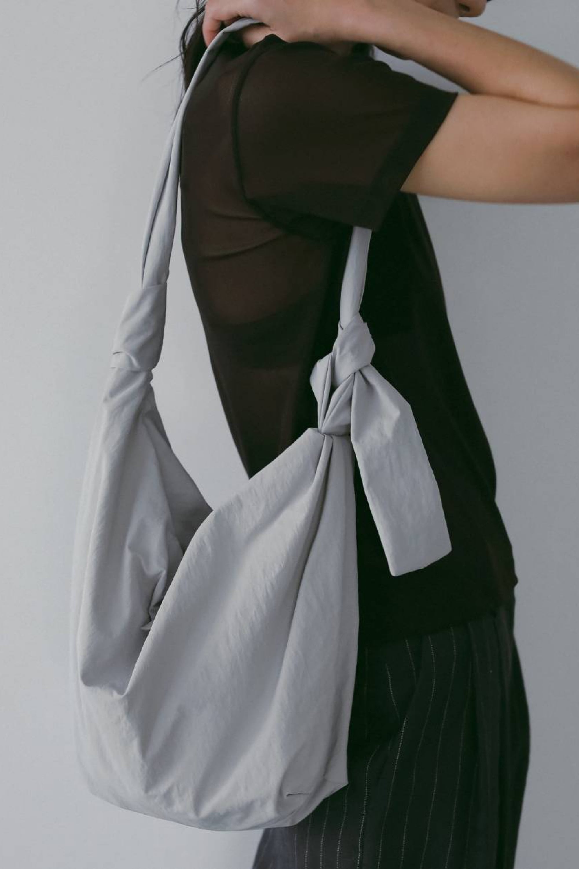 ànuke Knot Nylon Bag ノットナイロンバッグ I/Blue