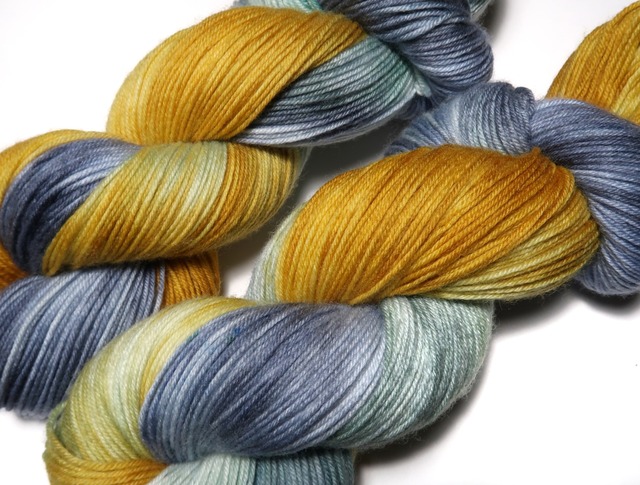 Hand dyed yarn 　-No.6 / 100g -
