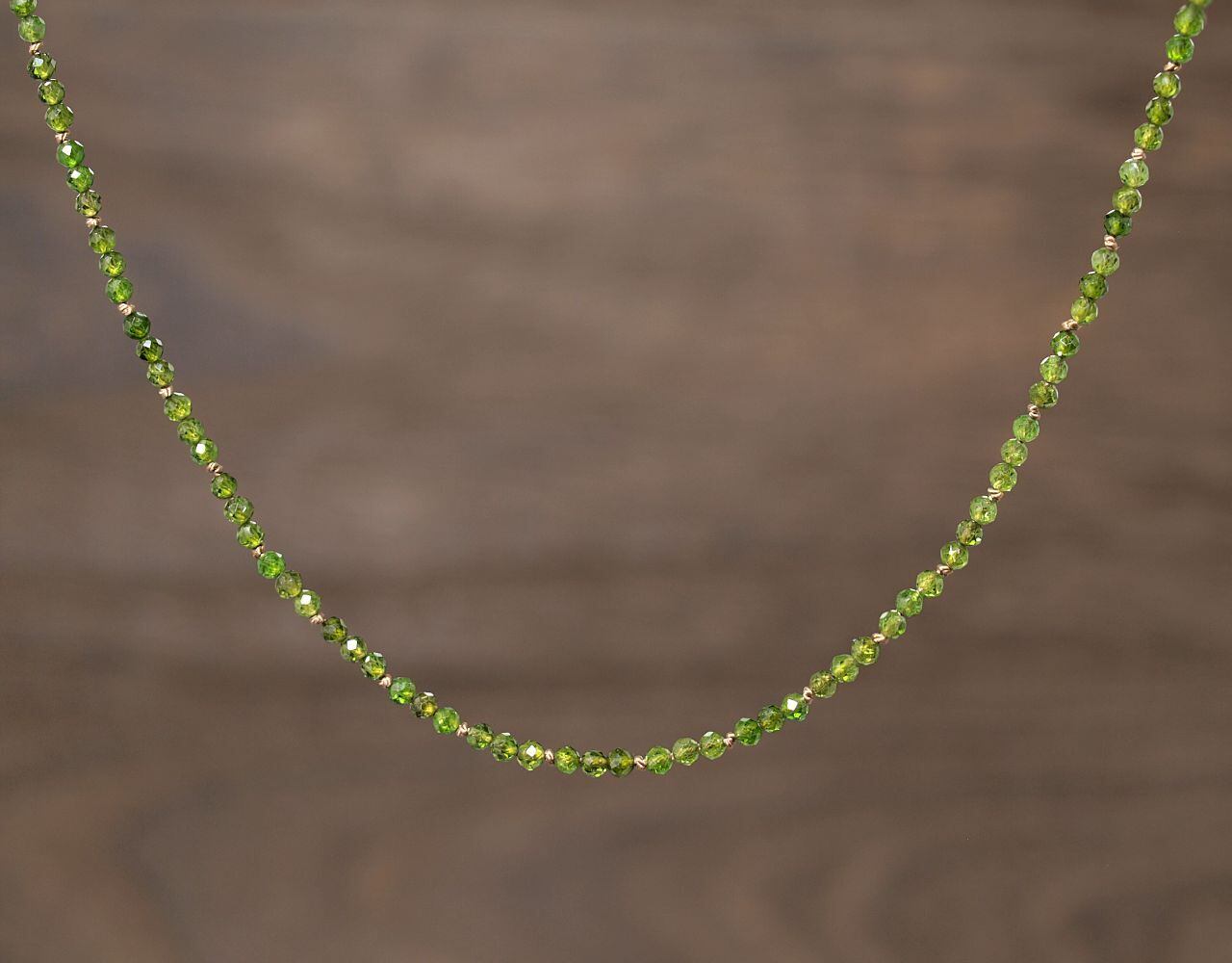 限定】クロムダイオプサイトK14GFとシルクコードのやわらかネックレス