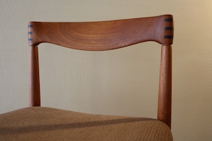 H. W. Klein「Dining chair」（A）