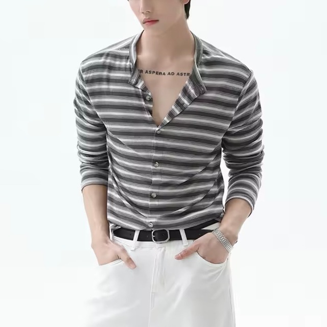 border soft cardigan