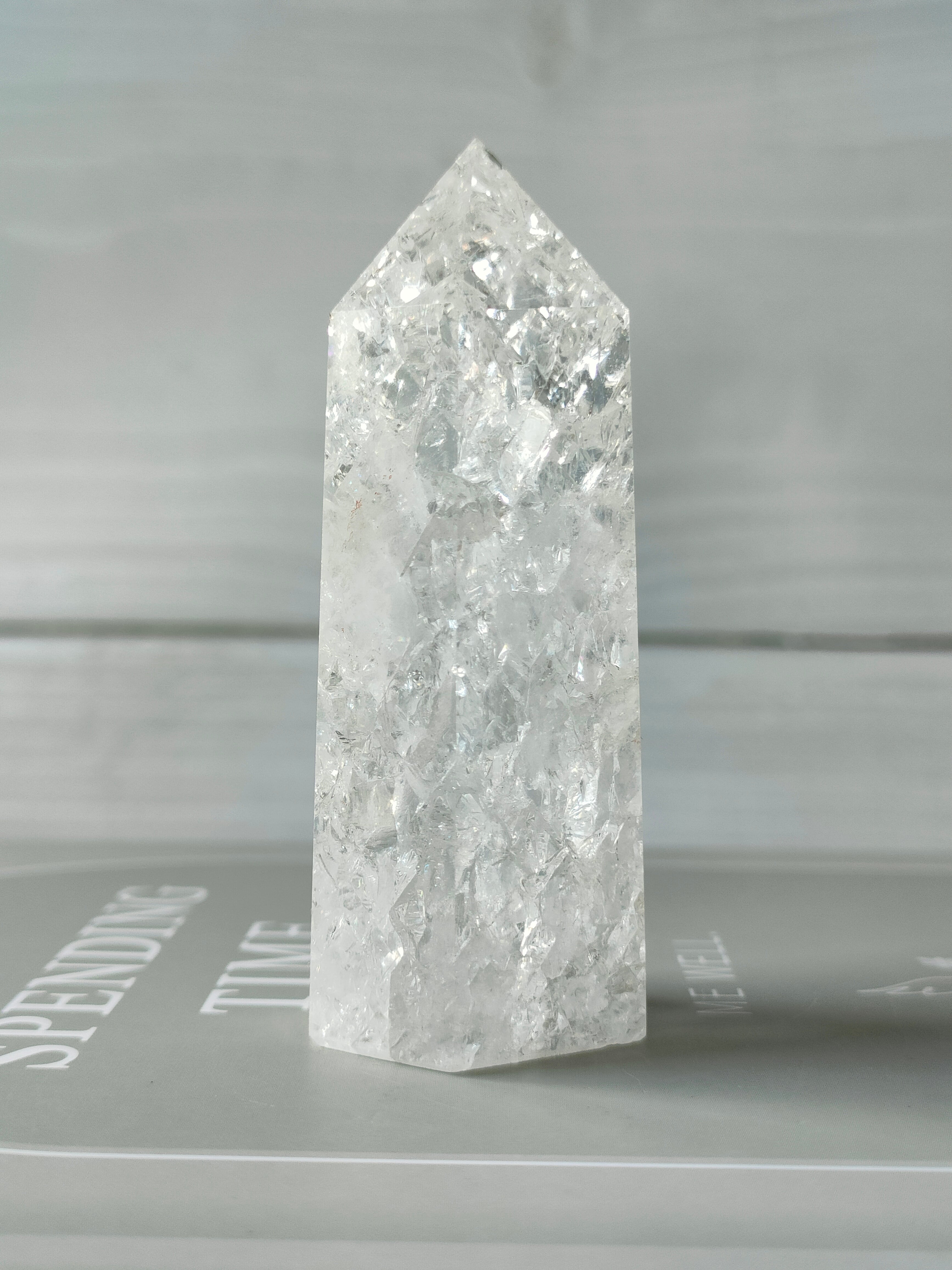 クラッククォーツ Tower