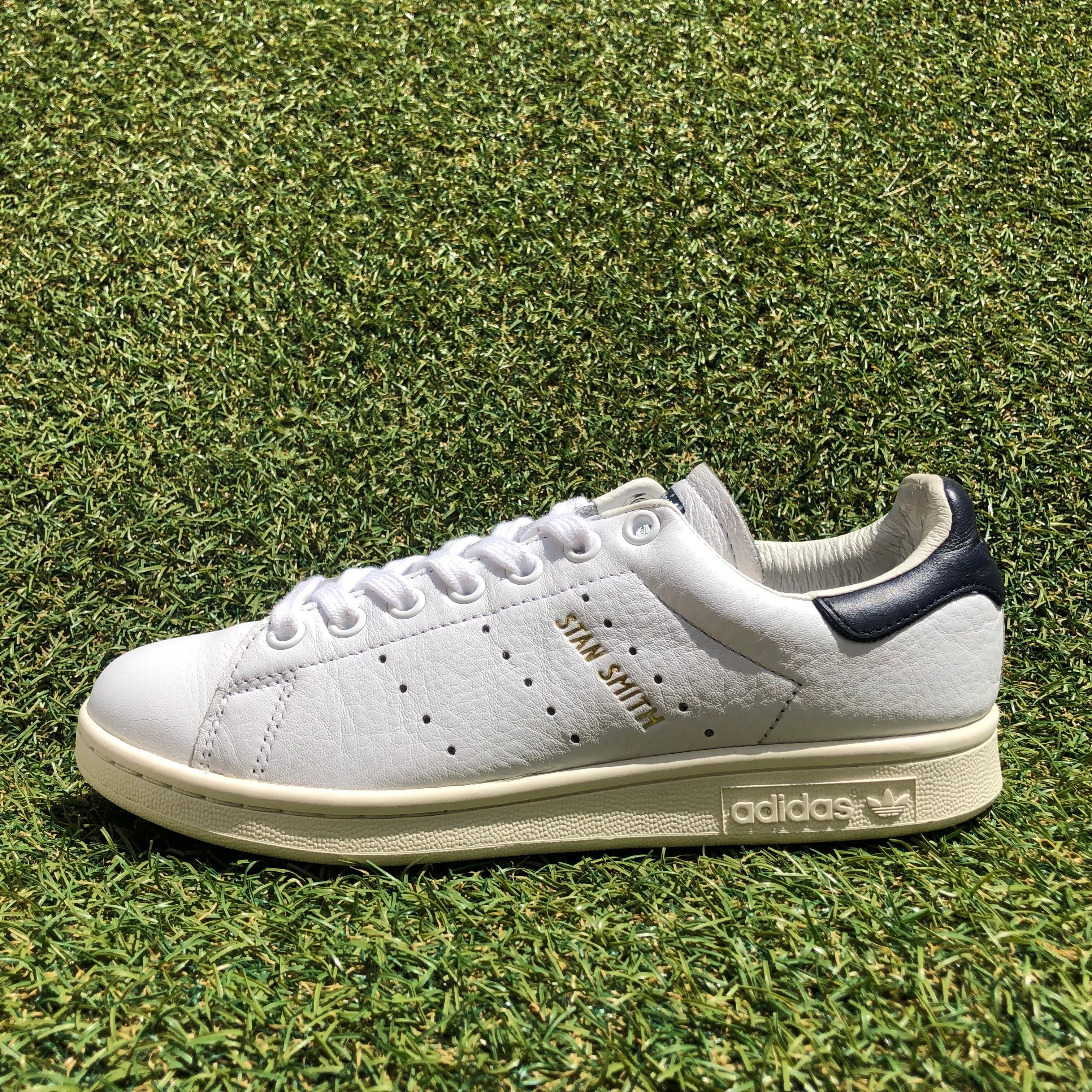 adidas STANSMISTH アディダス スタンスミス HT427