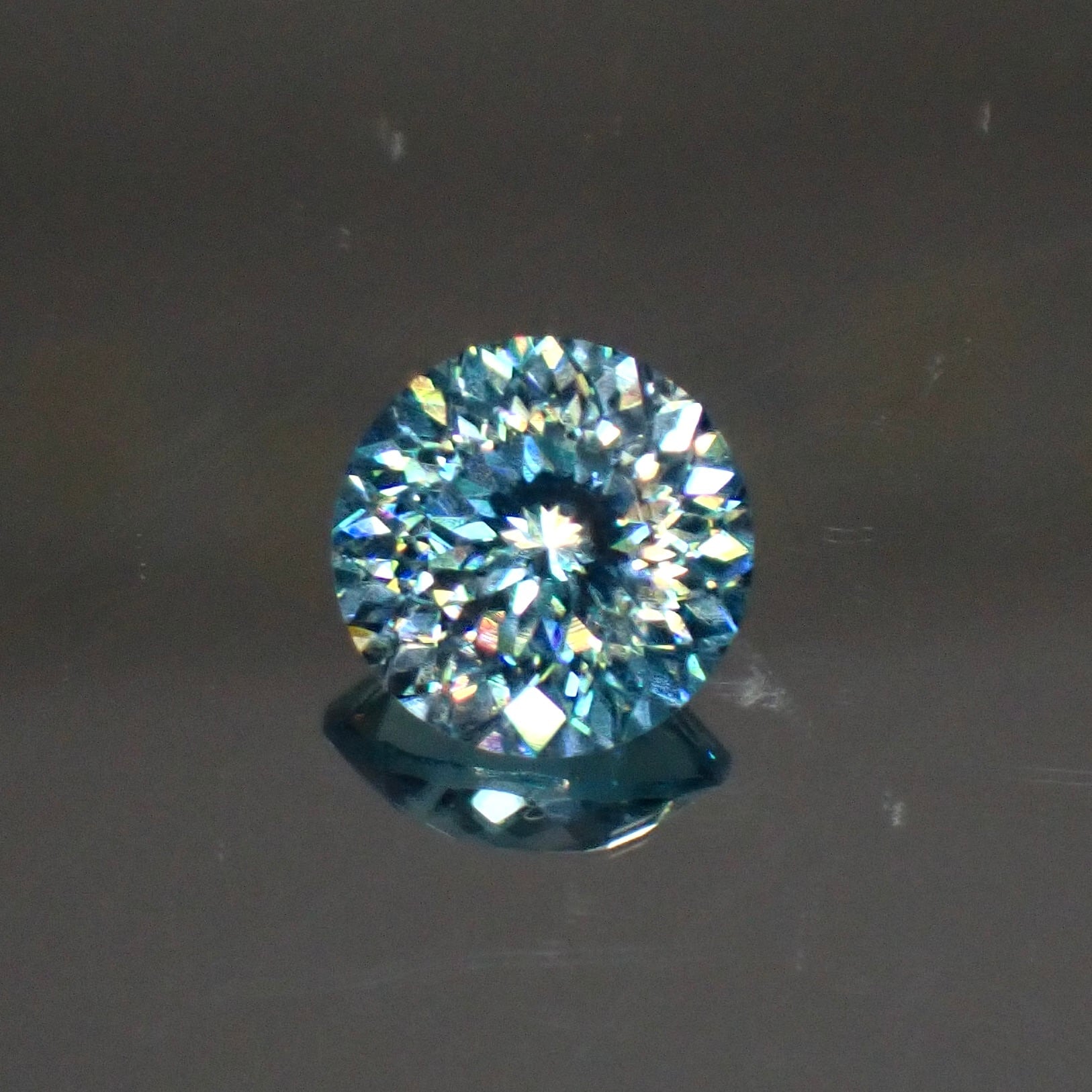 【Bright Brilliant Cut™️ “129 Facets” 】光を極める、究極の輝き 1.1ct 天然 ブルージルコン