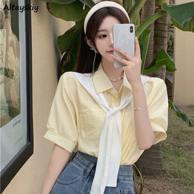 【新作】【送料無料】 フェイク 2 枚シャツ女性ストライプルーズオールマッチガーリッシュストリートホリデーカジュアル甘い美的学生入札夏カミーサ 031985467391