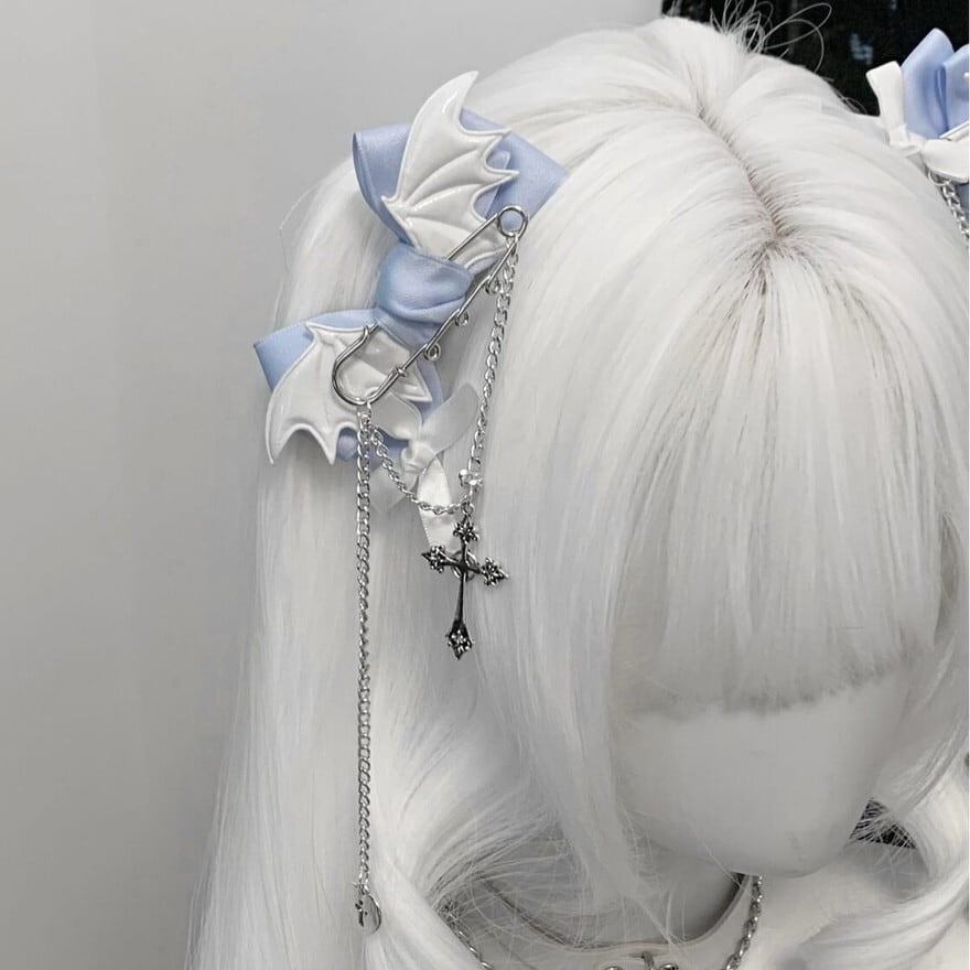 地雷系 デビルウィング×十字架 チェーン付き髪飾り|ゴスロリ・病みかわ・量産型対応 ヘアアクセ