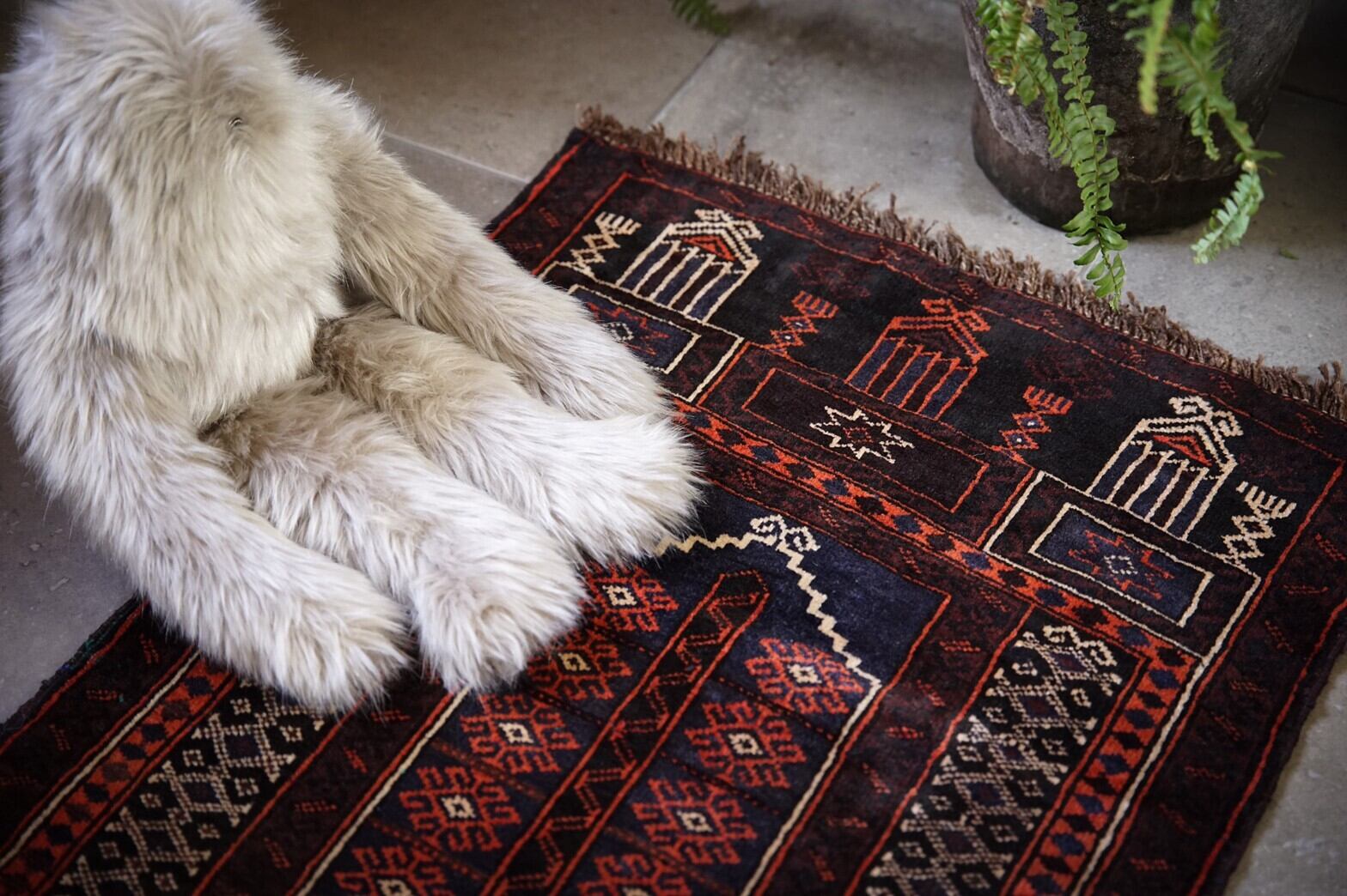 211 -Vintage Baluch rug