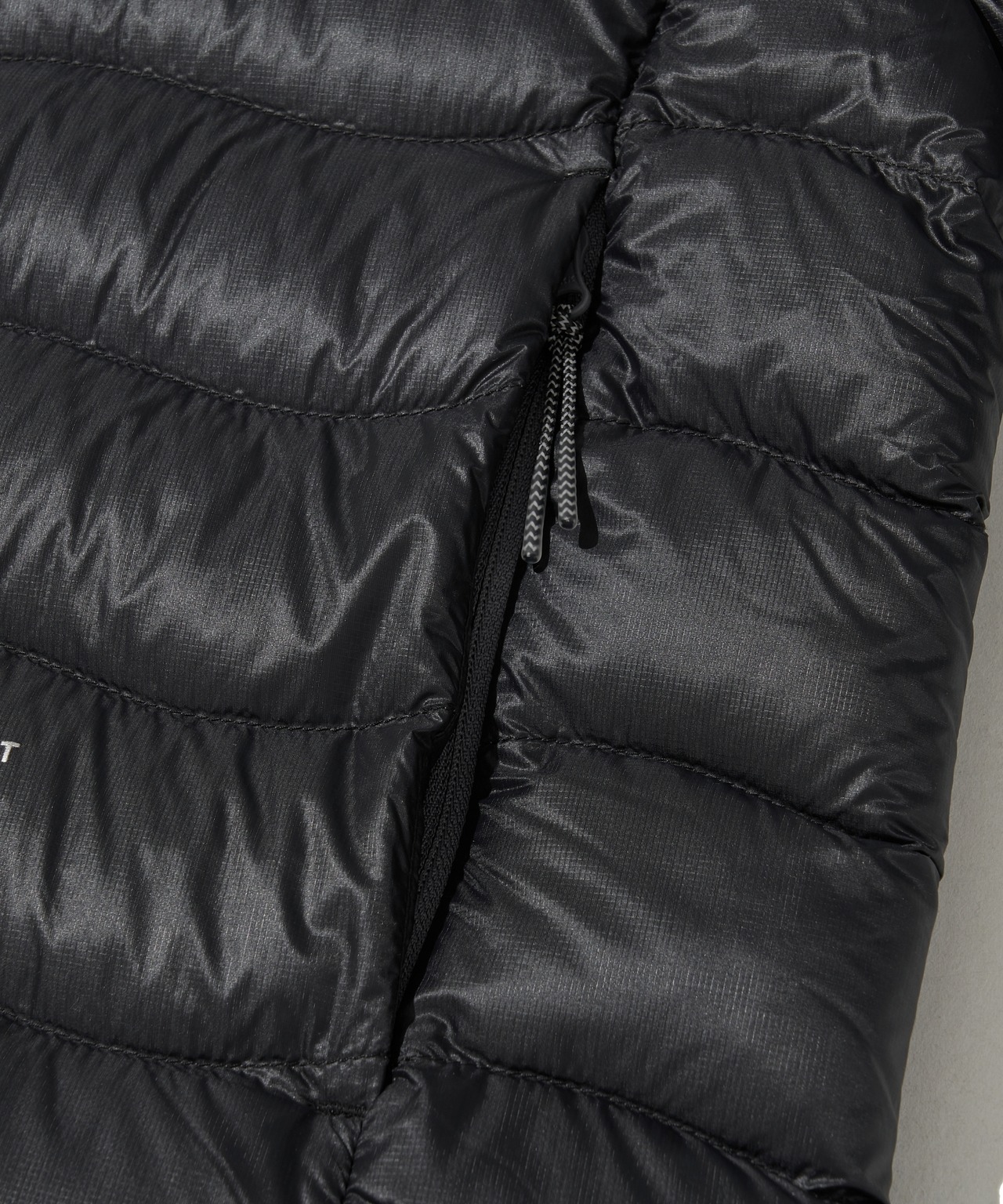 THERMOTRAIL LIGHTWEIGHT PERTEX DOWN JACKET_BLACK