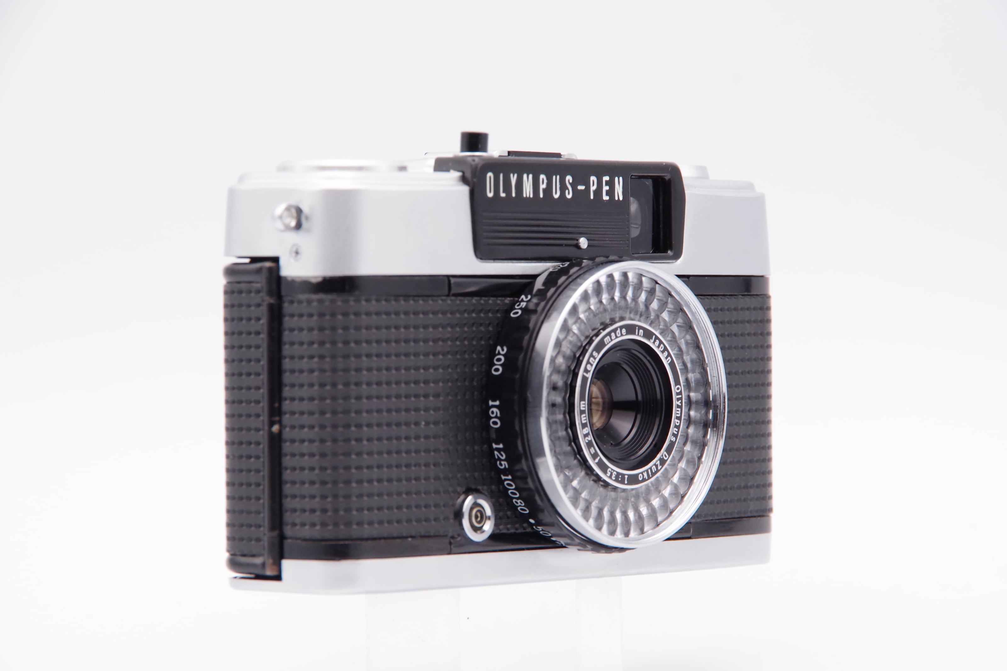 【完動美品】OLYMPUS PEN EE-3 オリンパス 28mm F3.5 PEN EE-3 / D.Zuiko 28mm F3.5 OLYMPUS オリンパス | 近江寫眞機店