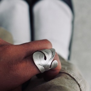 925 Silver Leaf Ring.