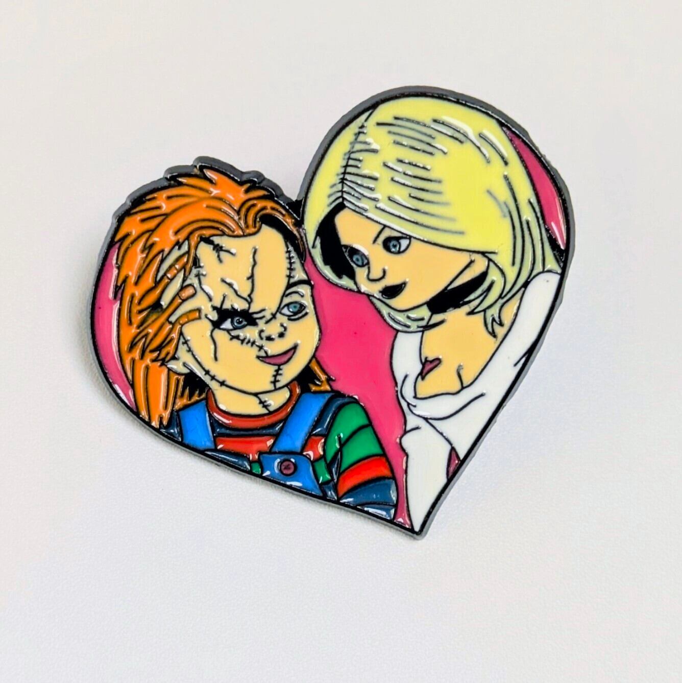 送料無料! ★ピンズ PINS★ピンバッジ 【 チャッキー&ティファニーラブラブ3個SET 】 チャイルドプレイ ピンズセット〚アメリカン雑貨 アメトイ〛