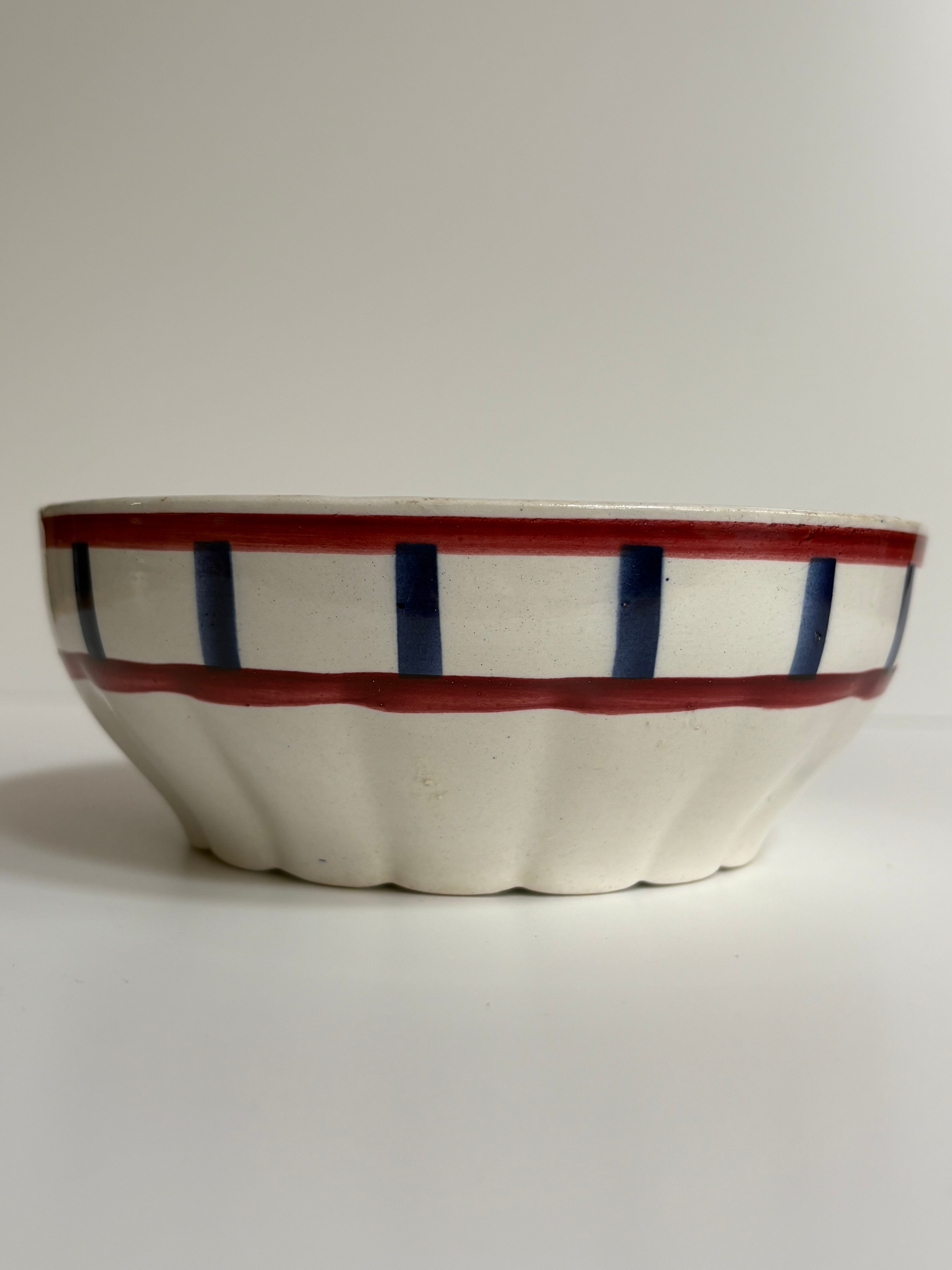 クレイユモントロー Béarn（ベアン）バスク柄ボウル（赤と青のライン