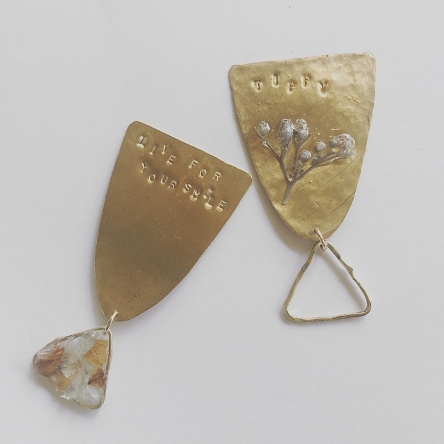 plate earrings / pierce