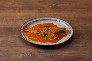 鰈（カレイ）のトマトソース煮