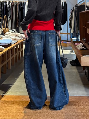 【26AW | WOMEN】Feng Chen Wang フェンチェンワン / デニム / BLUE WASHED DECONSTRUCTED DENIM PANTS　FUF22TR04