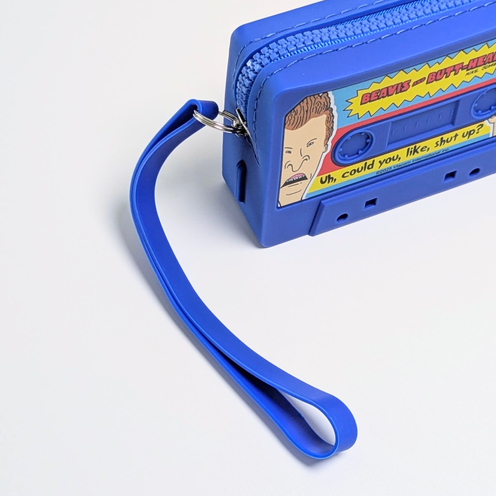 【 BeavisandButtHead(ビーバス&バットヘッド)】SILICONE POUCH ( シリコーンポーチ ) カセットテープ型 ストラップ付き / 小物入れ / コインケース / コスメポーチ / シリコン〚アメリカン雑貨 アメトイ〛