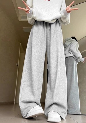 3タイプ ハイウエスト ワイドパンツ レディース パンツ ボトムス ルームウェア スウェット 部屋着 ロングパンツ スウェットパンツ ロング 9分丈 丈長 ワイド ポケット ウエストゴム 伸縮性 裾絞り 薄手 かわいい 大人可愛い シンプル カジュアル おしゃれ ラフ ルーズ 無地 春 秋 ママ 学生 学校 通学 デート お出かけ お泊まり 旅行 休日 楽ちん 体型カバー 脚長 普段使い 着回し S M L ゆったり 黒 ブラック ライトグレー ダークグレー 白灰