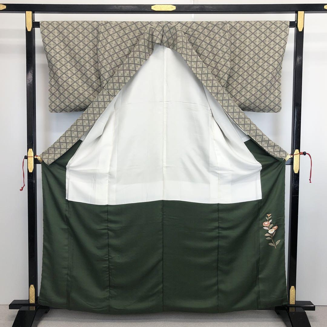 小紋 東京染小紋 伝統工芸品 向鶴菱 丹後縮緬 御所生壁色 K-3496 小紋 東京染小紋 伝統工芸品 向鶴菱 丹後縮緬 御所生壁色 K-3496