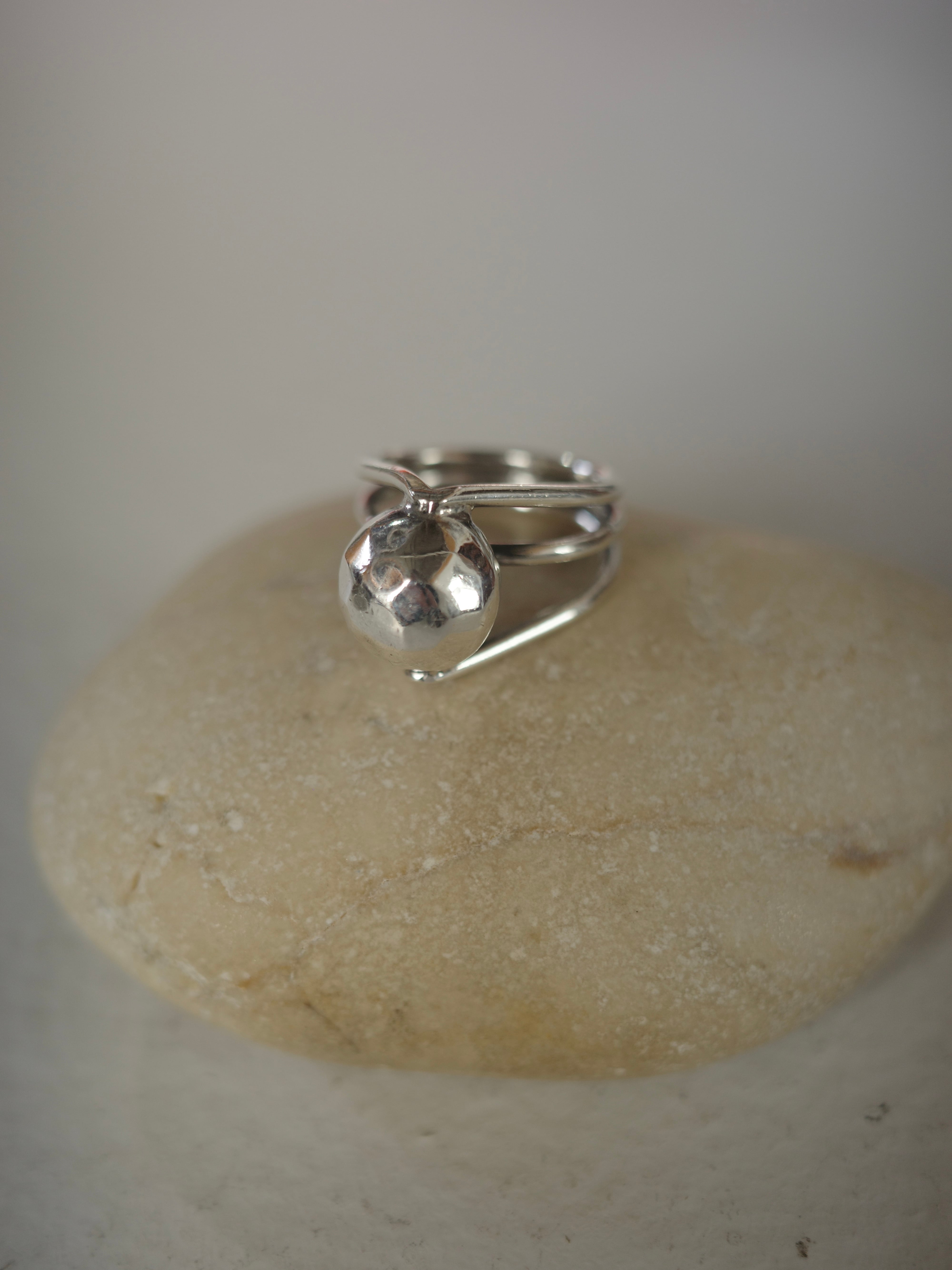 <vintage silver925>hammered ball ring