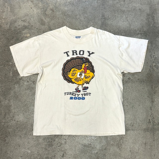 Troy Turkey Trot TEE / USED