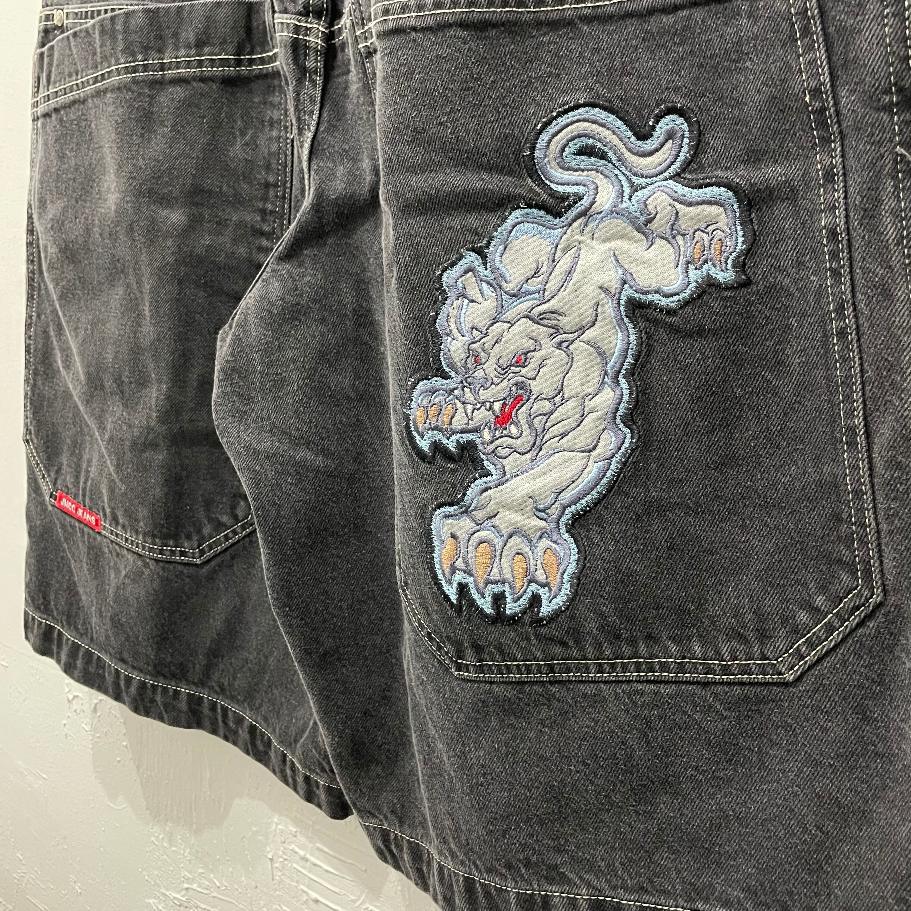 JNCO BAGGY SHORTS