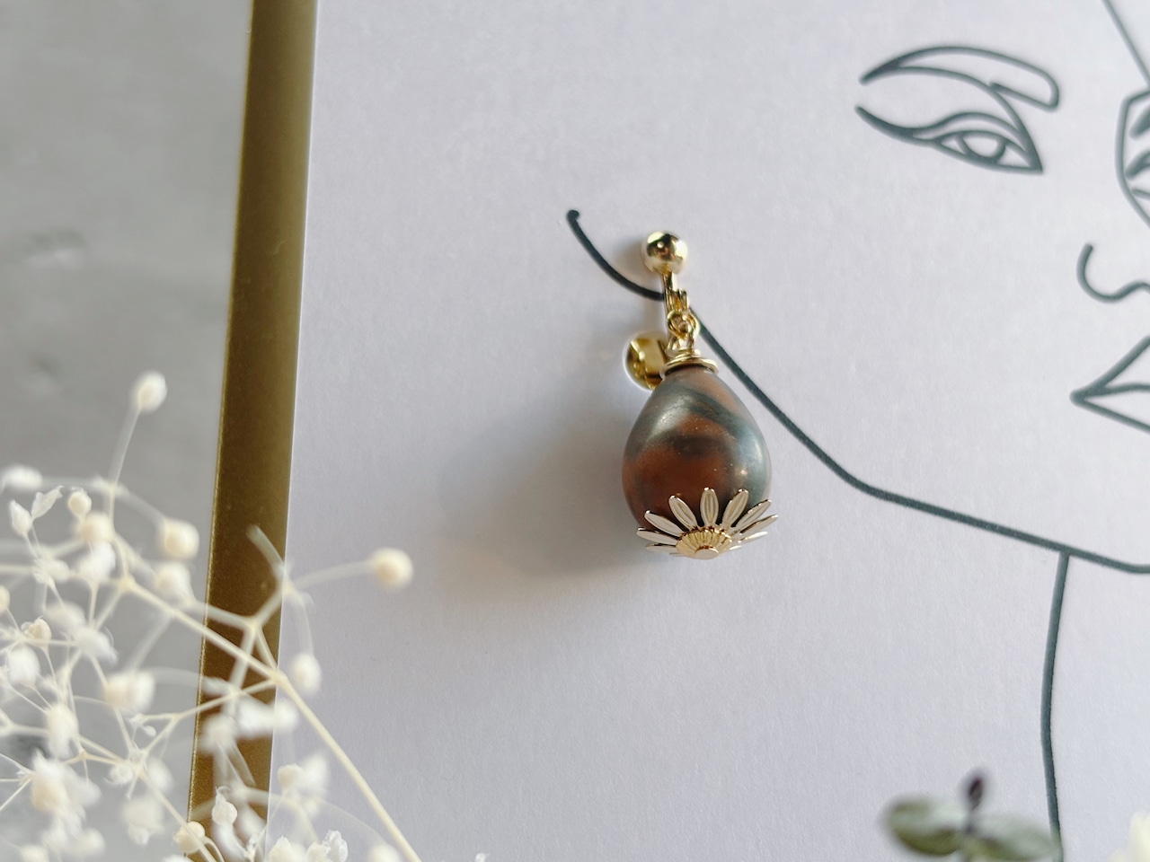 ドロップ天然石のイヤリング ピンクグレージャスパー ゴールド