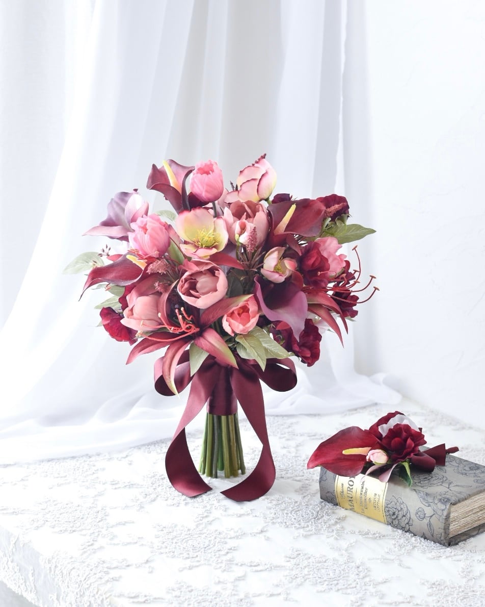 チューリップとアマリリスの大人色ブーケ | ウェディングブーケ専門店