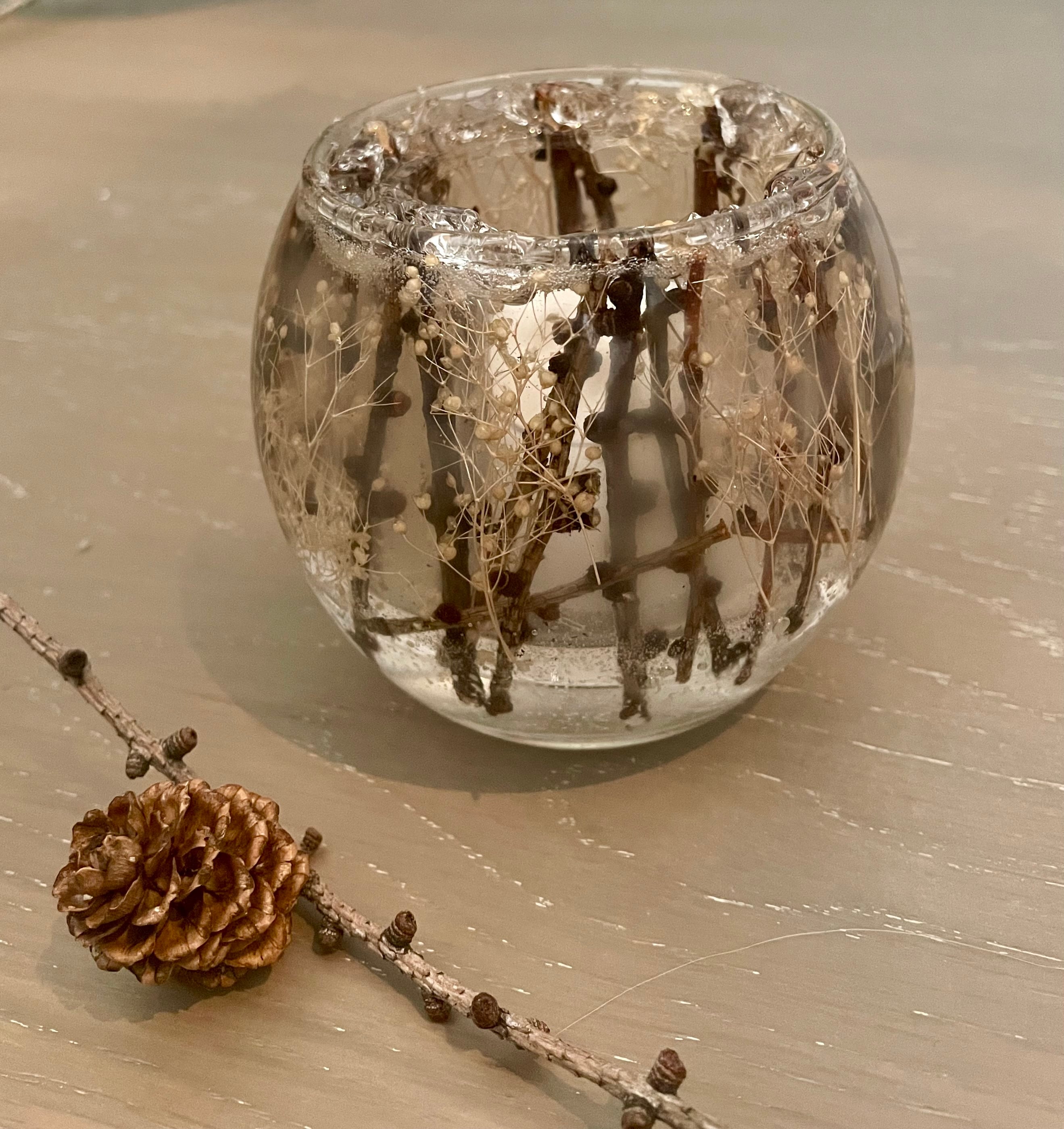 ジェルキャンドル ランタン（松ぼっくりの小枝とかすみ草） | Forest