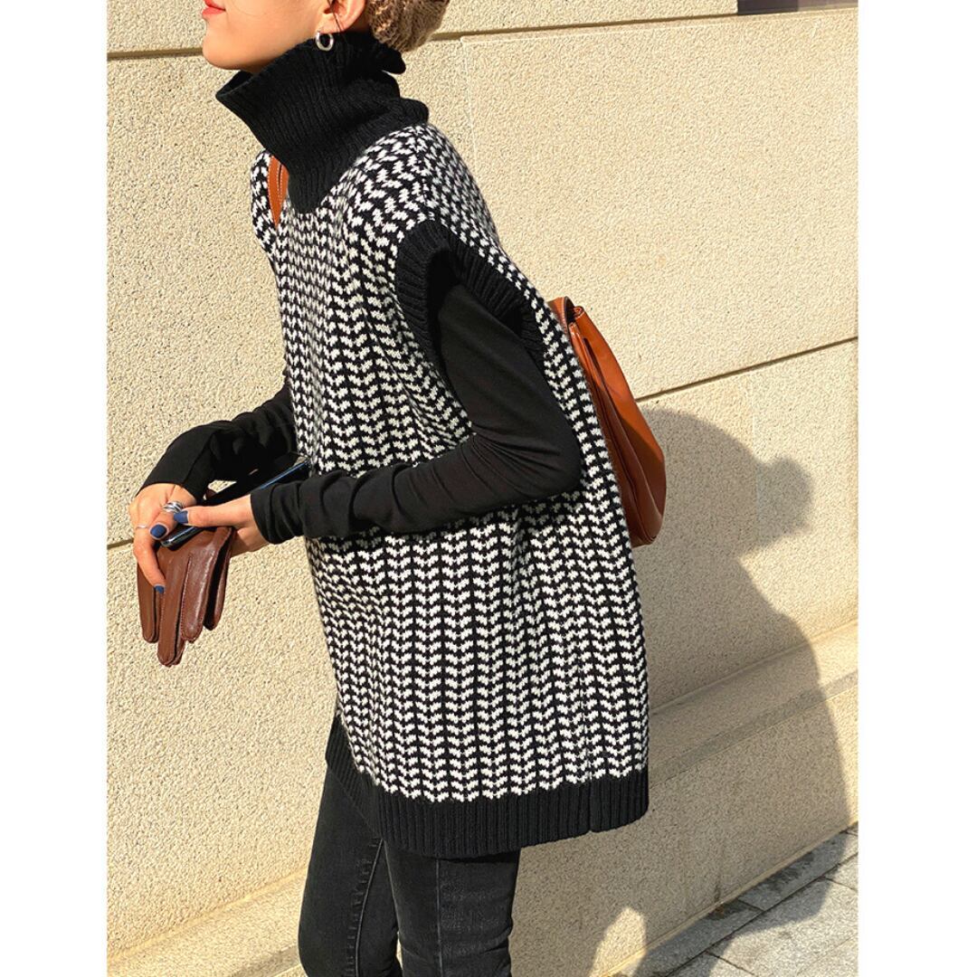 ハイネック 柄編み ニットベスト_T187