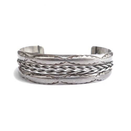 Navajo Vintage Silver Bangle [1960s] Vintage Navajo Bangle