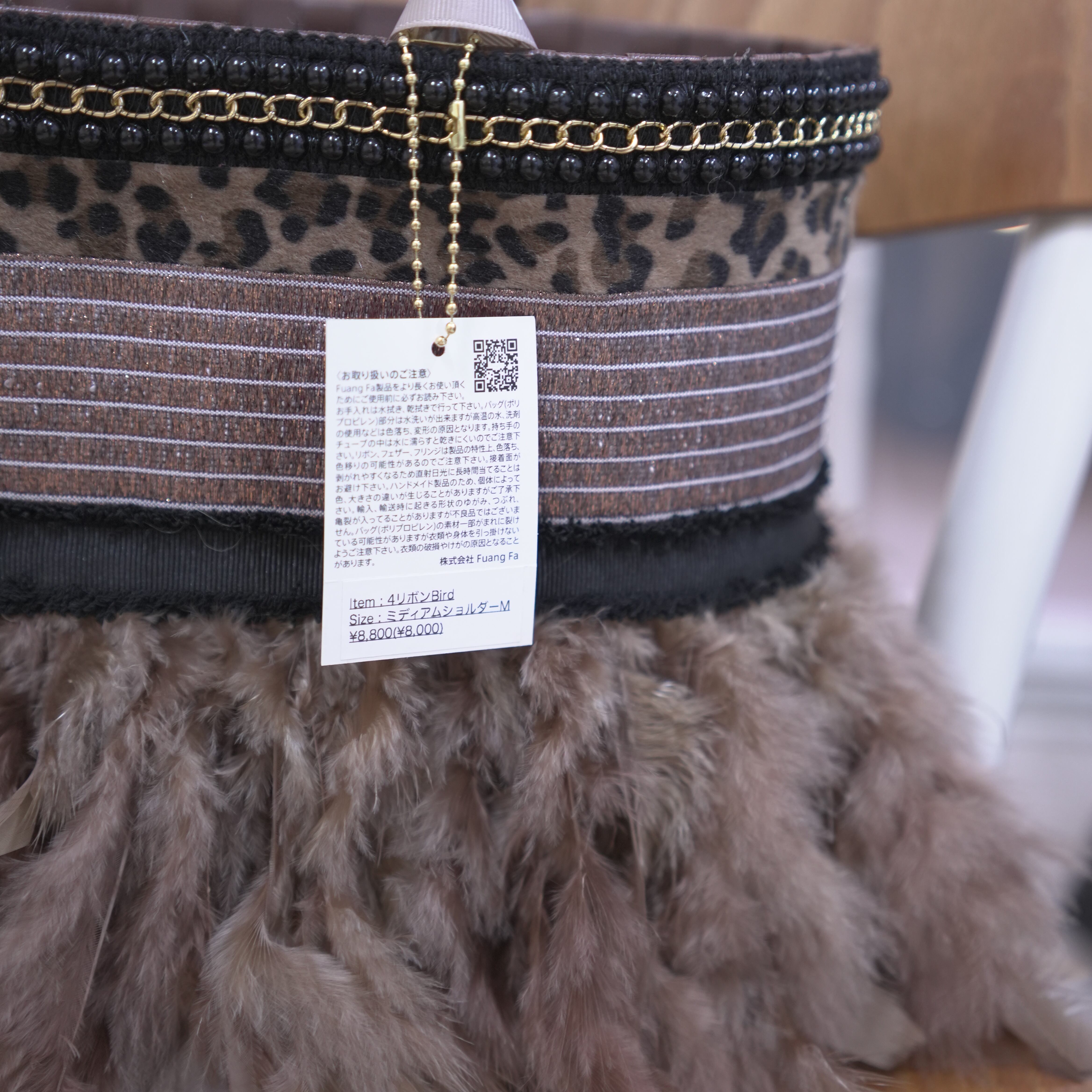 ４リボンミディアムショルダーMすべて手作りですので納期が1か月デザインが多少変わる場合もあります。