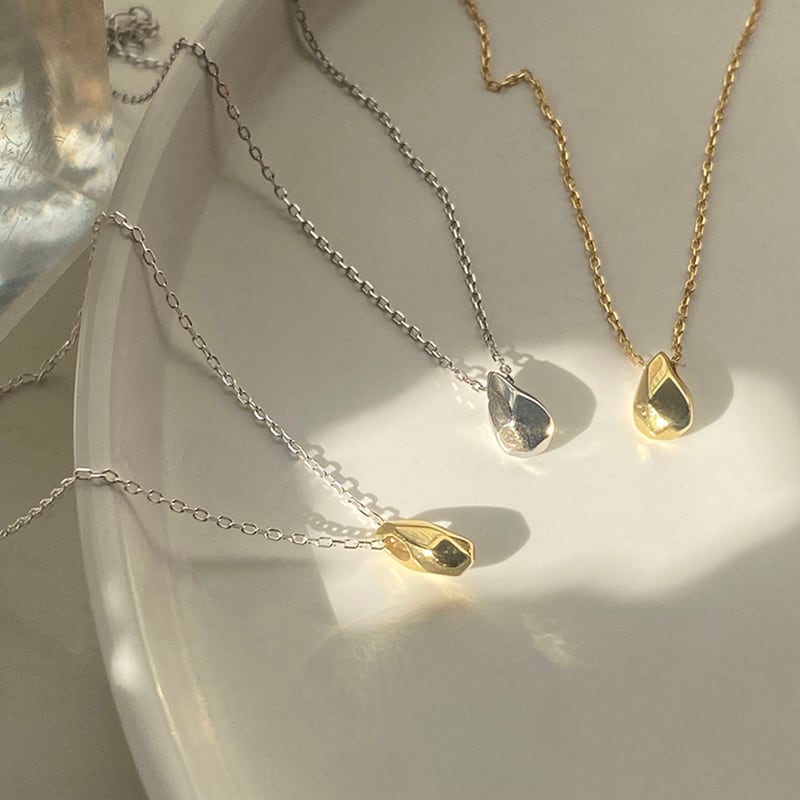 ネックレス ペンダント ティアドロップ チェーン付き シンプル