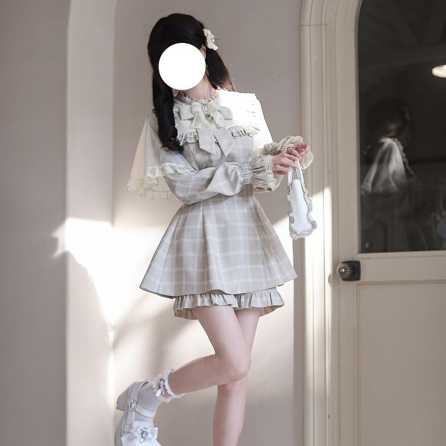 量産型クラロリ セットアップ フリルパンツ 蝶ネクタイ付き 胡桃木