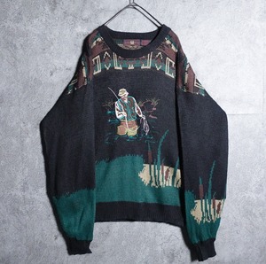 Black geometric pattern embroidery design knit